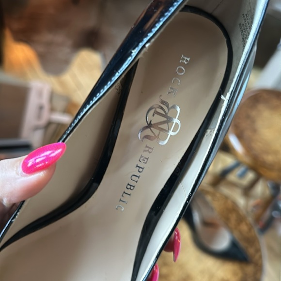 Rock and republic heels - Picture 2 of 5
